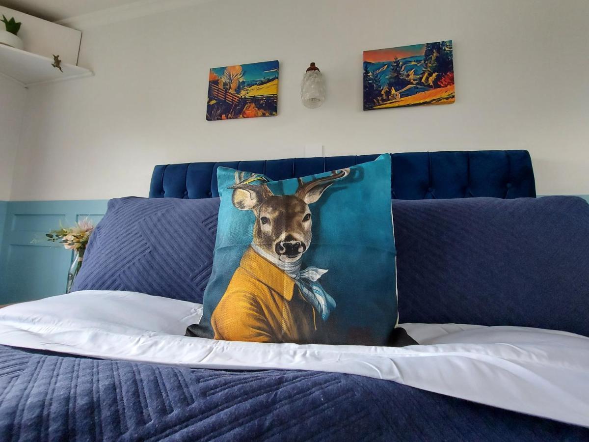 Duxhouse Bnb Taihape Bagian luar foto