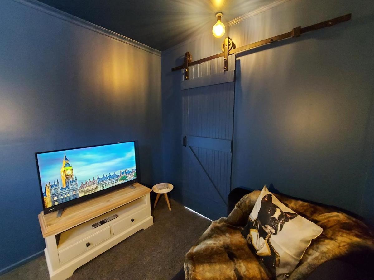 Duxhouse Bnb Taihape Bagian luar foto